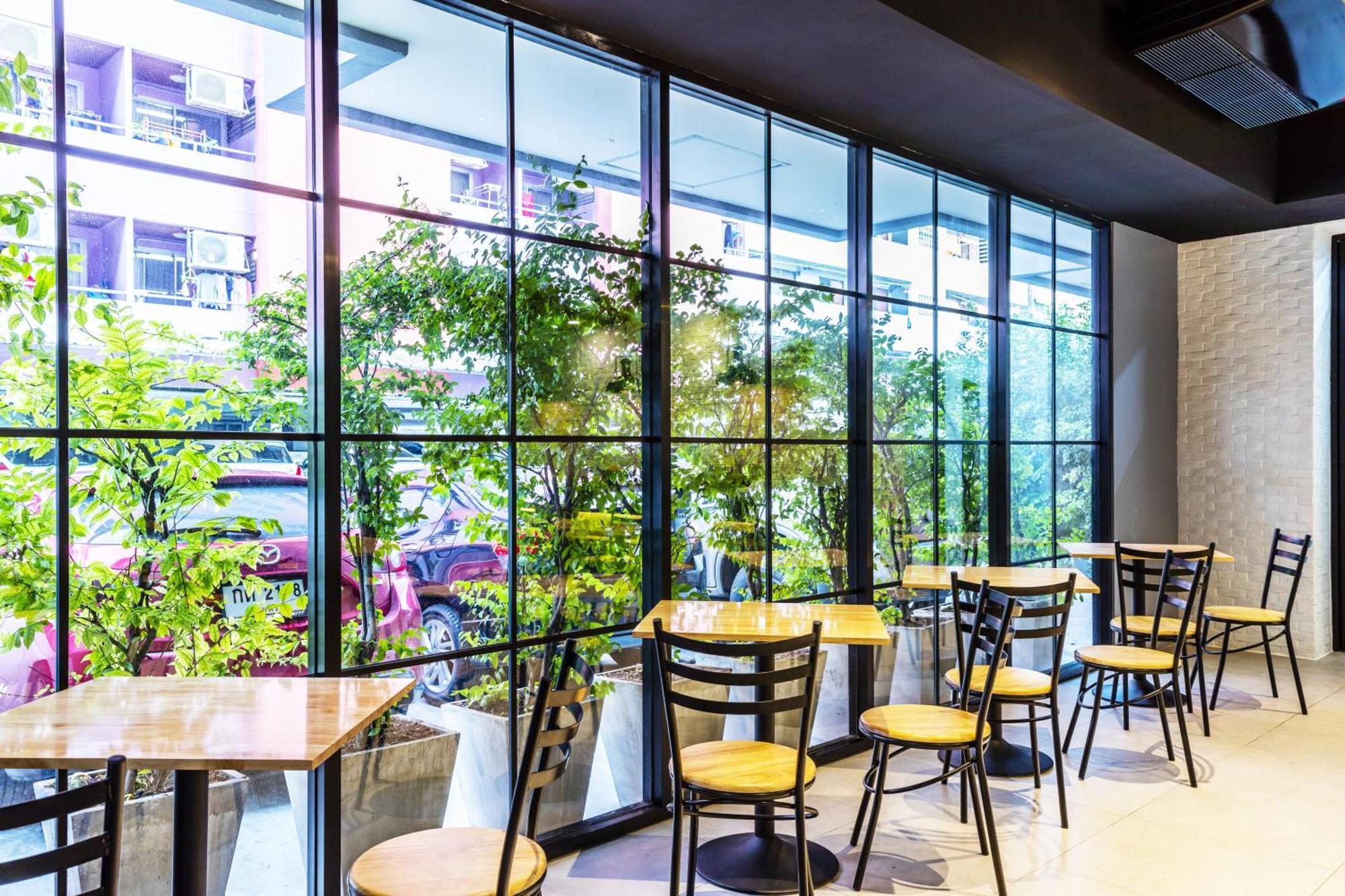 Aliz Hotel Nonthaburi Exterior photo