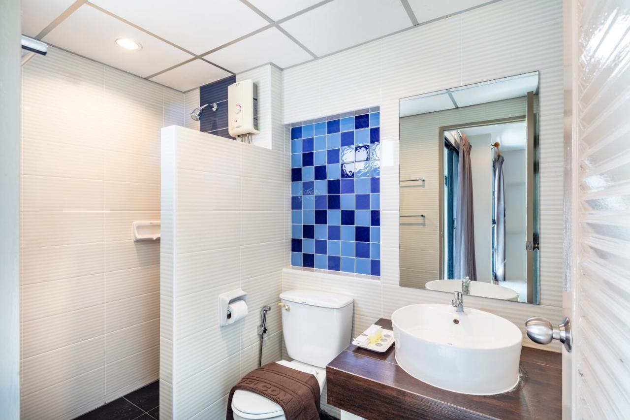 Aliz Hotel Nonthaburi Exterior photo